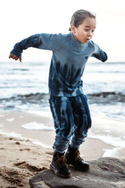 Munster Kids Waist Deep Boys Pants - Blue Dye (Size 14 Left)