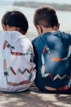 Boys T-Shirt Munster Kids Island Way White 16 Boys T-Shirt Munster Kids Island Way White -Little Boys Clothes Sales 1islandwaycombob 6f1cf922 8610 4dfb 9bdf ccc3c9c89a54