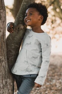 Rylee + Cru Buck Pouch Boys Shirt (Size 10/12 Left)